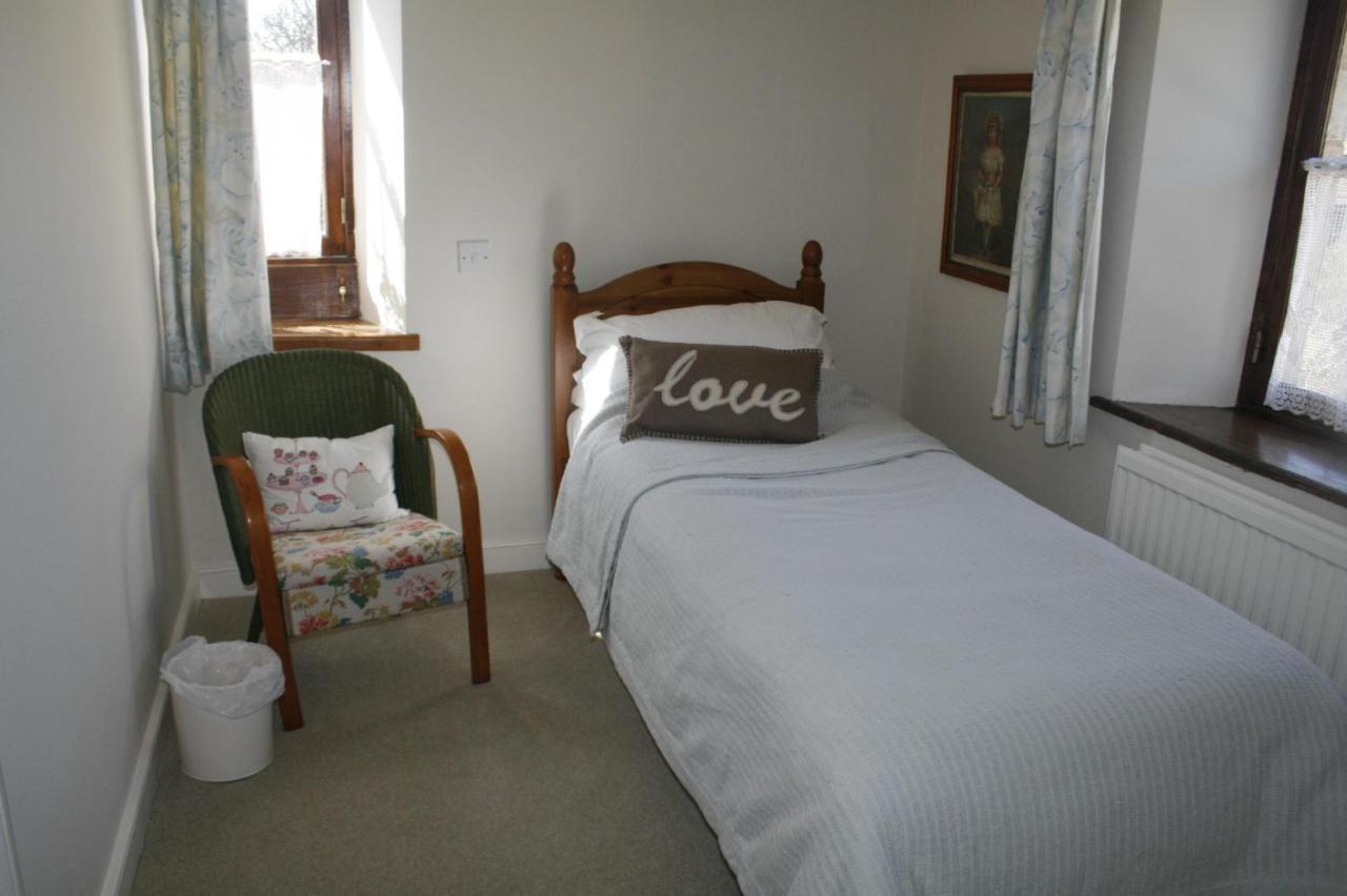 Fosse Farmhouse Holiday Cottages 치펜햄 외부 사진