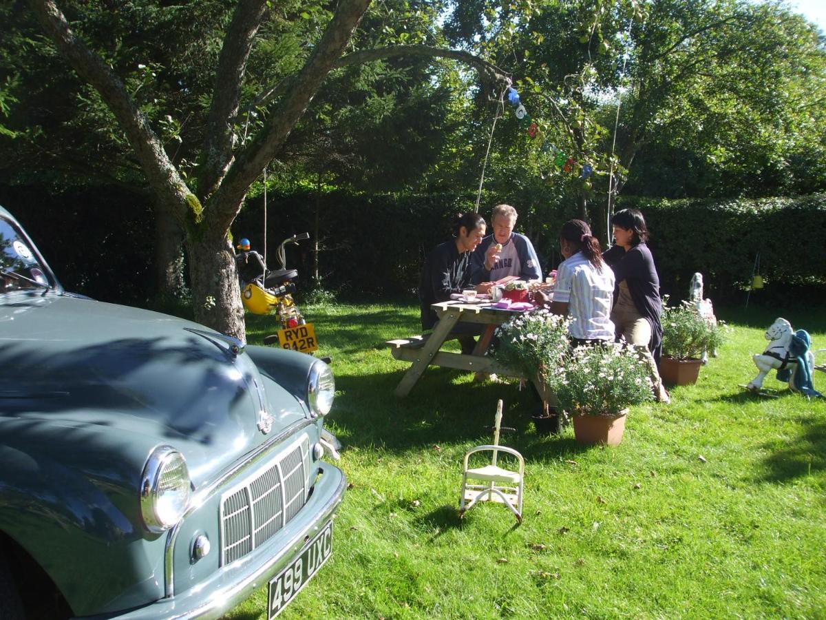 Fosse Farmhouse Holiday Cottages 치펜햄 외부 사진